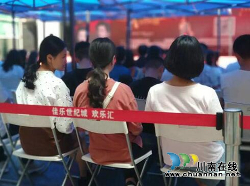 泸州这群帅哥美女燃爆了整个《中国好声音》(图2)