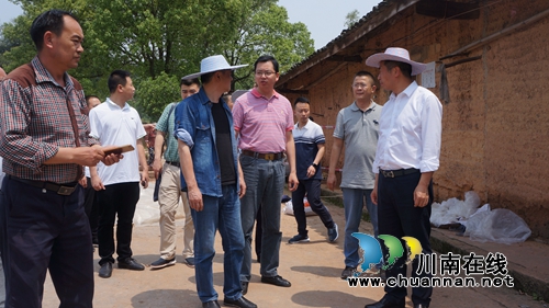 薛学深到立石镇察看灾情并督导安全及河长制工作(图2)