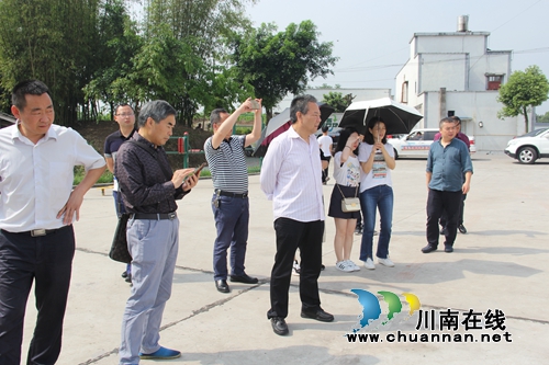 绵阳市梓潼县到泸县云龙镇考察交流农村垃圾分类工作(图1)