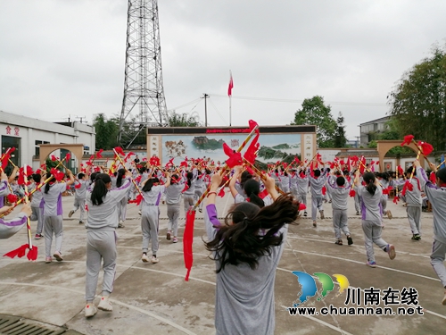 纳溪区天仙镇学校：在运动会中展示素质教育成果(图1)