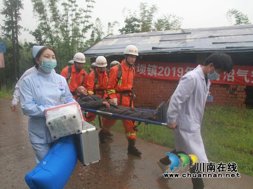 合江县尧坝镇开展安全生产综合应急演练(图3)