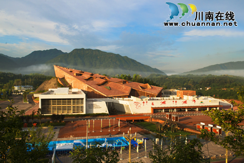 奖金20万&nbsp;赤水丹霞旅游区广场舞大赛今日开赛(图2)