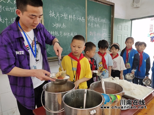 护航学生健康！龙马潭齐家学校成立膳食委员会(图5)