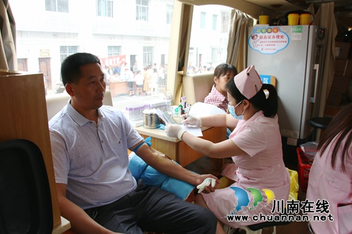 泸县潮河镇开展2019年无偿献血活动(图4)