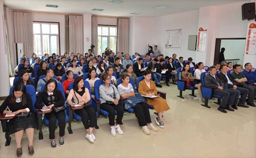内江“大千流动讲堂”首场开讲&nbsp;首批26位讲师(图3)