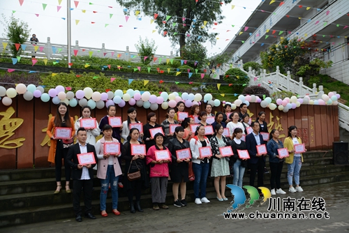 合江县虎头镇中心校开展“六一”庆祝活动(图2)