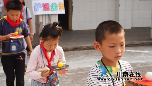 纳溪区天仙镇学校组织学生参加趣味游园活动庆祝“六一”(图2)