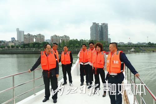 内江开展联合执法行动&nbsp;打击电鱼等非法捕鱼行为(图2)