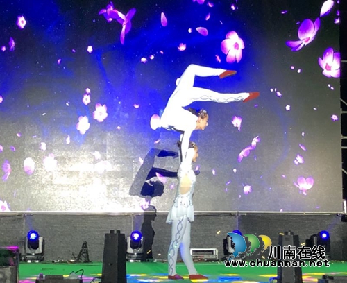 去约会看“打架”&nbsp;2019古蔺黄荆老林英雄会启幕(图6)