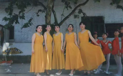 年年岁岁节相似&nbsp;岁岁年年人不同(图5)