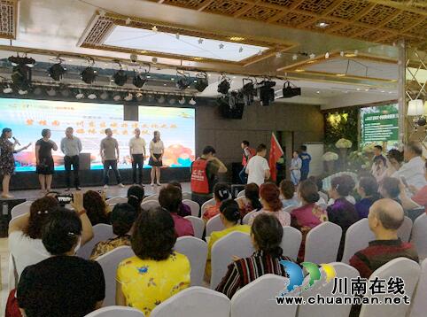 “致敬”非遗！泸州开启非遗文化之旅采风行(图3)