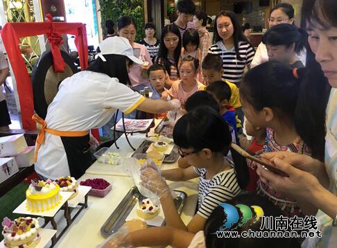 “致敬”非遗！泸州开启非遗文化之旅采风行(图9)