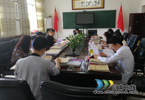 合江县教师进修校教学视导组走进九支中学(图1)