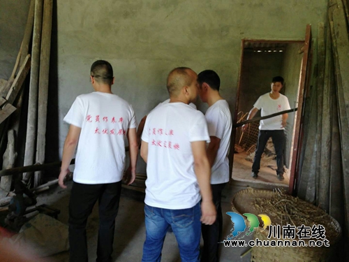 泸县太伏镇:结对帮扶增感情 脱贫攻坚暖人心(图7) 泸县太伏镇:结对帮扶增感情 脱贫攻坚暖人心(图7)