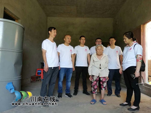 泸县太伏镇:结对帮扶增感情 脱贫攻坚暖人心(图8) 泸县太伏镇:结对帮扶增感情 脱贫攻坚暖人心(图8)