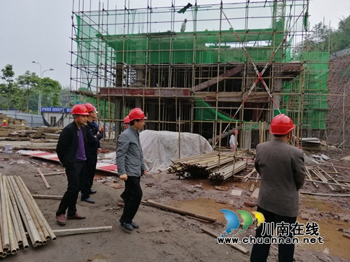 纳溪区综合行政执法局开展建筑工地安全专项检查行动(图2)