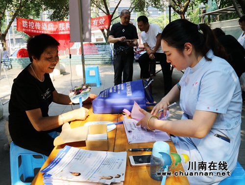 龙马潭举行“品味端午·传承文明”献礼祖国活动(图6)