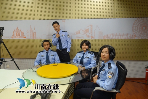 定制安防课接地气&nbsp;四川警院警盾公益宣讲火爆(图25)