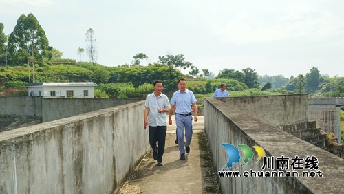 泸县潮河镇组织开展端午节前防汛、在建工程及森林防火安全检查(图1) 泸县潮河镇组织开展端午节前防汛、在建工程及森林防火安全检查(图1)