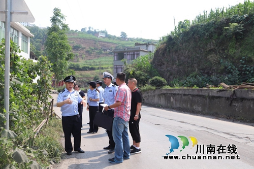 唐勇率队督查宜宾筠连县道路交通安全管理工作(图3)