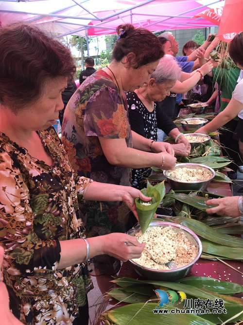 江阳区张坝街道匠心社区开展“粽香端午&nbsp;邻里情浓”活动(图7)