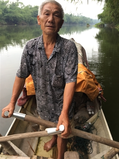 宜宾四名小学女生踩水溺亡&nbsp;救援者泪奔(图2)