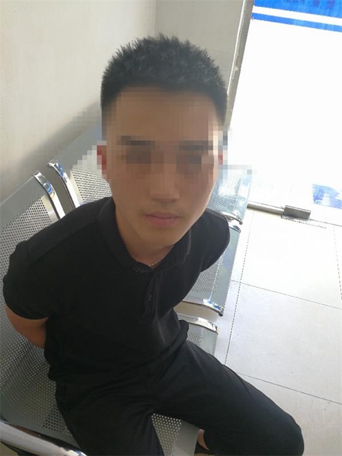 一男子冒充“师兄”骗取大学生8000余元后落网(图1)