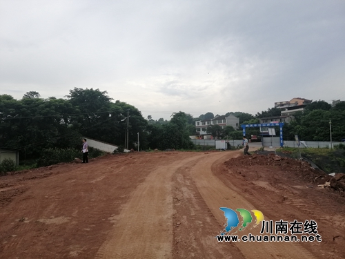 纳溪区综合执法局开展弃土场隐患排查专项行动(图1)