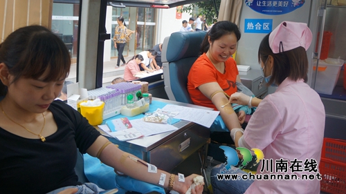 泸县立石镇组织开展新时代文明实践活动之义务献血活动(图3)