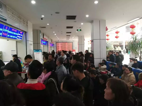 【扩散】早中晚都能看病的西南医大中医院，还有这些省时神器？(图1)