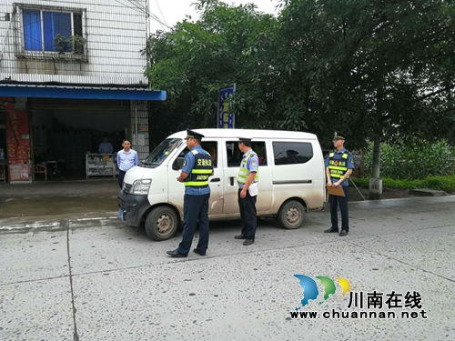 泸县太伏镇开展“五统一、五联动”联合执法(图2)