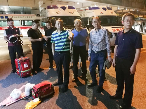 西南医大附院首批救援队紧急驰援宜宾地震灾区(图1)