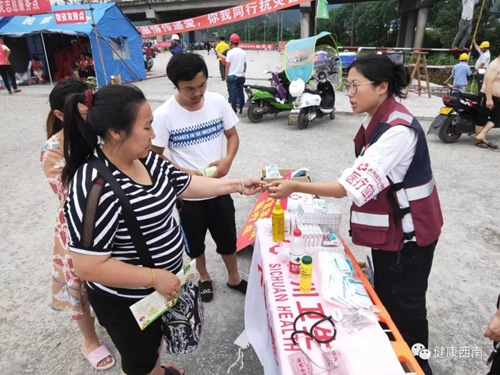 西南医大附院应急救援队：镇守灾区的定海神针(图1)