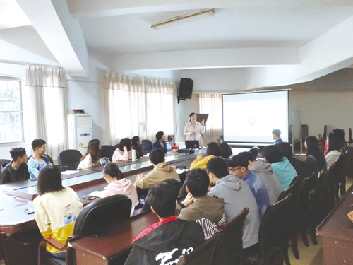 新增专业亮点频频&nbsp;校企融合孕育工匠(图4)