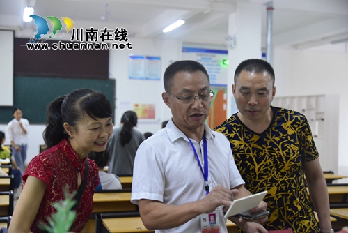 四川建筑职业技术学院到泸县建校开展研讨交流(图1)