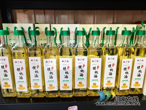 “蔺沙溪”扶贫产品直营店第6店泸州开业(图5)