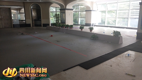 泸州：健身房器材一夜搬空&nbsp;老板“跑路”？(图2)