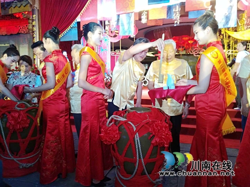 云想衣裳花想容&nbsp;沈子国酒庄全场飘香“女儿红”(图13)