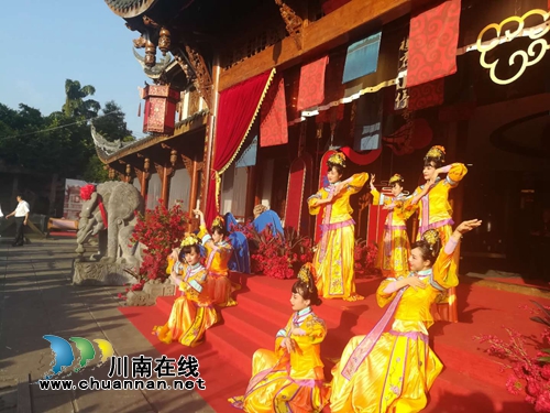 云想衣裳花想容&nbsp;沈子国酒庄全场飘香“女儿红”(图4)