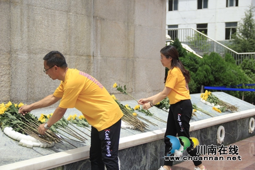 泸县建校开展“不忘初心忆汶川&nbsp;牢记使命争先锋”主题党日活动(图6)