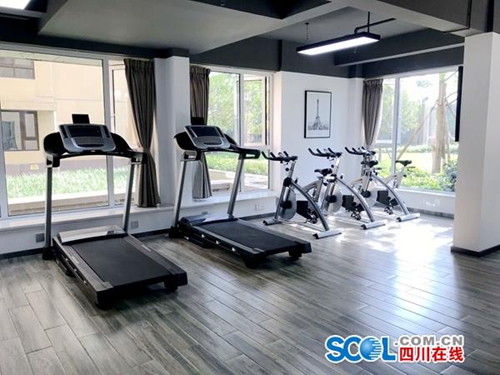 自贡人才之家揭牌&nbsp;首批147套人才公寓拎包入住(图2)