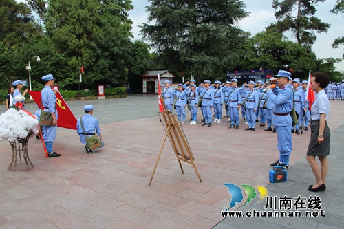 龙马潭区鱼塘街道开展“不忘初心”红色教育之行(图2)