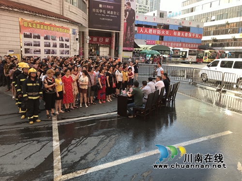 聚焦实战练真功&nbsp;泸州举行消防综合演练(图9)