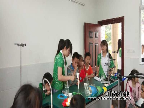 叙永向林镇：“科普宣传”舞动学生激情暑假(图1)