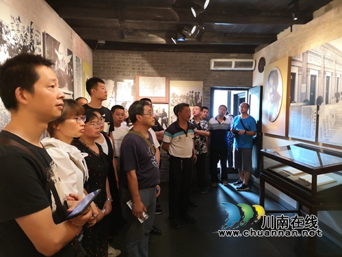 合江县九支中学开展“不忘初心、牢记使命”主题教育活动(图1)