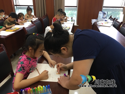 江阳区张坝街道沙坪社区开展“梦想起航—暑期艺术公益课程班”活动(图2)