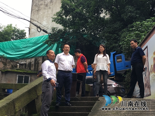 张学彬到泸县玉蟾街道督导国家卫生县城第二次复审迎检工作(图1) 张学彬到泸县玉蟾街道督导国家卫生县城第二次复审迎检工作(图1)