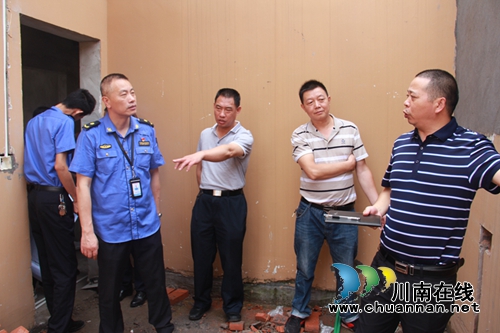 泸州市城管执法局到泸县督导违建治理工作(图3)