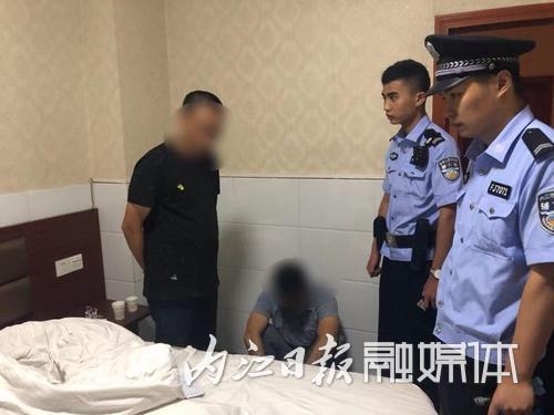 内江上演“破冰行动”&nbsp;5名吸毒人员被依法控制(图1)