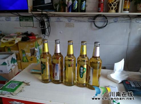 合江县九支镇对车辋镇冻库、猪肉摊贩和餐饮环节开展食品安全检查(图2) 合江县九支镇对车辋镇冻库、猪肉摊贩和餐饮环节开展食品安全检查(图2)